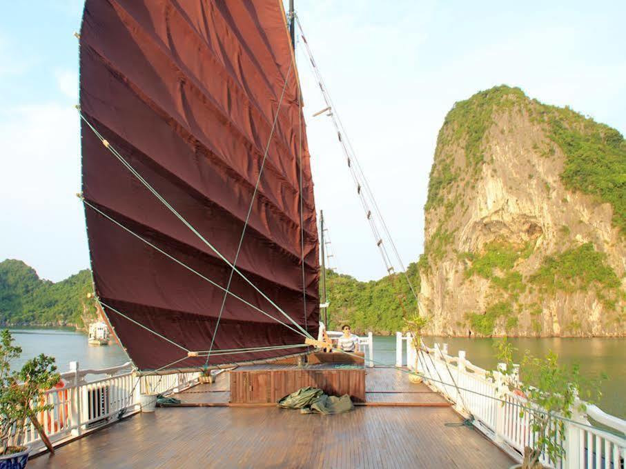Halong Legacy Cruise Hotel Ha Long Exterior foto